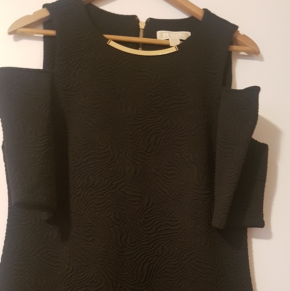 Michael Kors elegant dress. - Picture 2 of 5